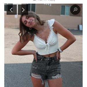 Brooklyn and Bailey cute white tank top!